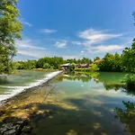 Kolpa Holidays Počitniška hiša