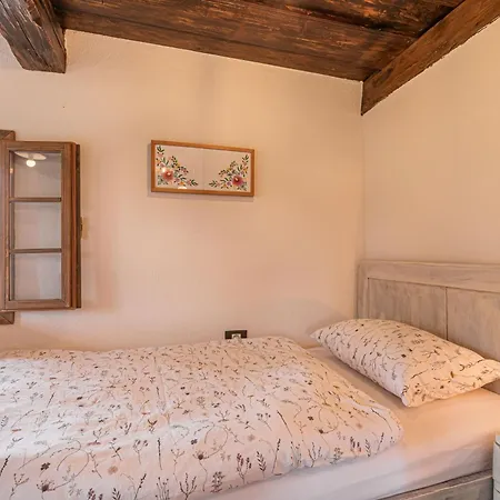 Kolpa Holidays Сasa de vacaciones *