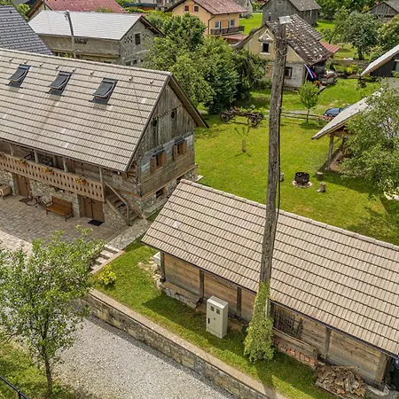 Kolpa Holidays Prázdninový dům Gradac